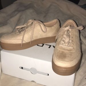 NWT Never Worn ALDO Platform Sneakers